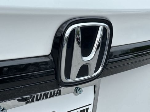 Used 2025 Honda Odyssey Elite image 10