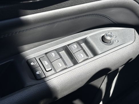 New 2026 Jeep Compass Latitude AWD/4WD image 31