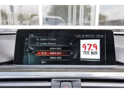 Used 2017 BMW 330e image 27