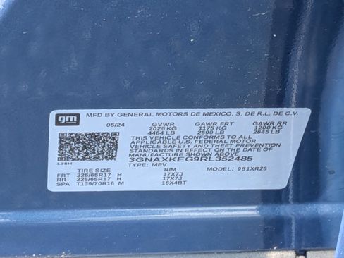Used 2024 Chevrolet Equinox LT FWD image 39