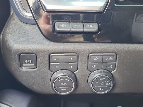 Used 2026 Chevrolet Silverado 3500 High Country w/ High Country Premium Package image 26