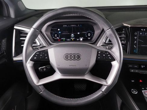 Used 2024 Audi Q4 e-tron Premium Plus w/ Premium Plus image 18
