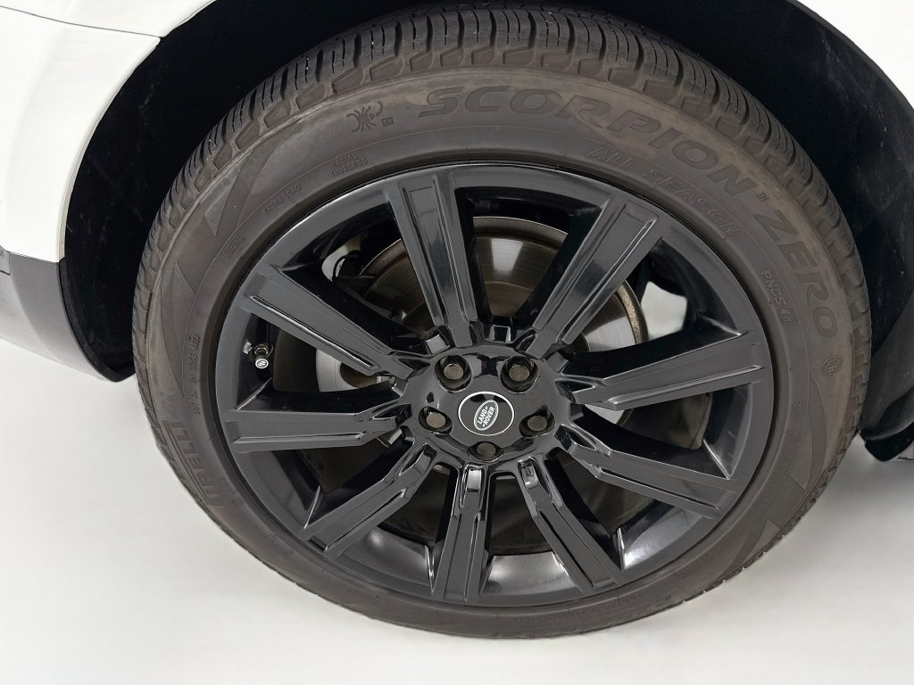 Used 2020 Land Rover Range Rover Sport HSE AWD/4WD image 32