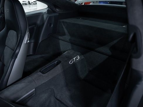 Used 2015 Porsche 911 GT3 RWD image 22