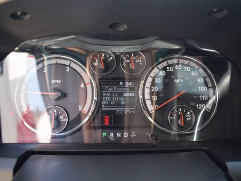 Used 2012 RAM 2500 ST w/ Chrome Appearance Group AWD/4WD image 18