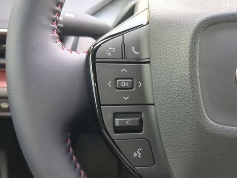 New 2026 Toyota Prius Plug-In Hybrid image 30