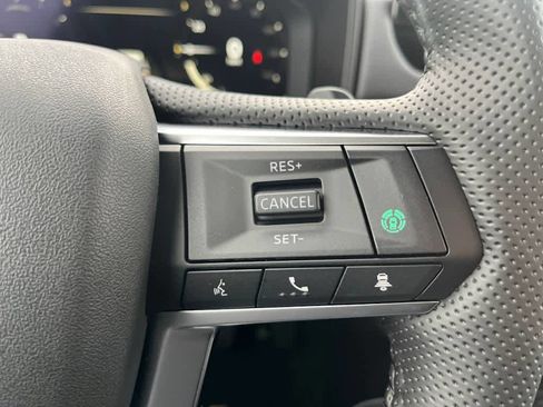 New 2026 Mitsubishi Outlander SE image 16