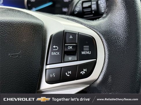 Used 2022 Ford Explorer XLT w/ Equipment Group 202A image 15