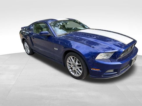 Used 2014 Ford Mustang GT Premium w/ Electronics Package RWD image 10