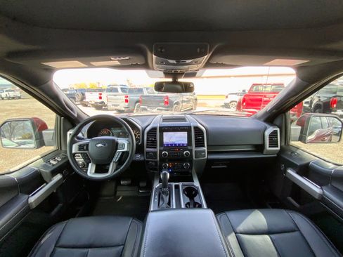 Used 2020 Ford F150 Lariat w/ Equipment Group 502A Luxury AWD/4WD image 33
