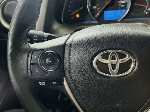 Used 2014 Toyota RAV4 Limited w/ Technology Package FWD image 19