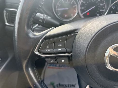 Used 2021 MAZDA CX-5 Touring image 17