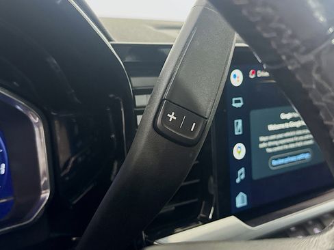 Used 2022 Chevrolet Silverado 1500 LT image 24