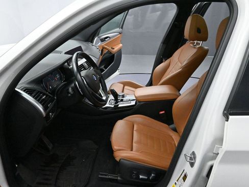 Used 2018 BMW X3 M40i image 12