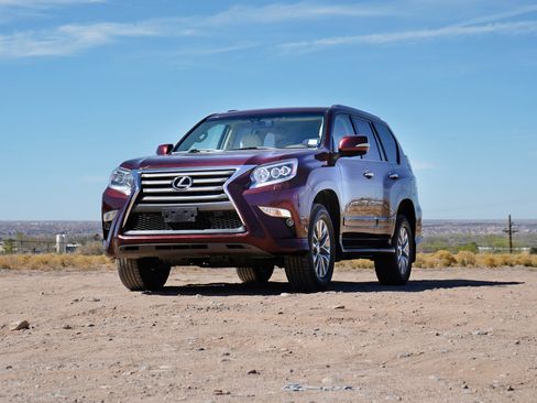 Used 2019 Lexus GX 460 Premium w/ Premium Package image 1