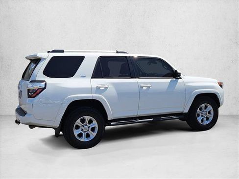 Used 2020 Toyota 4Runner SR5 RWD image 5