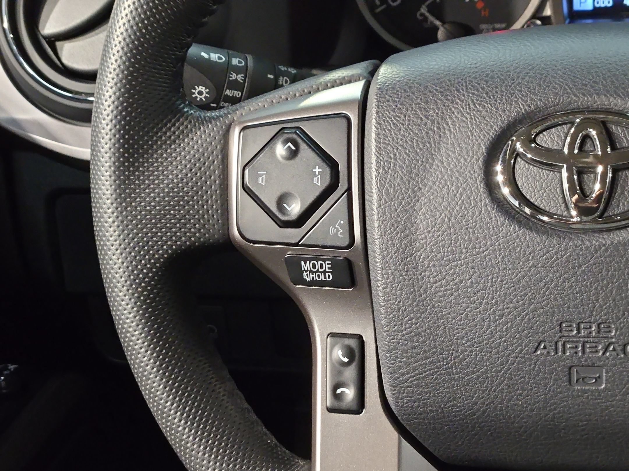 Used 2023 Toyota Tacoma SR5 RWD image 26