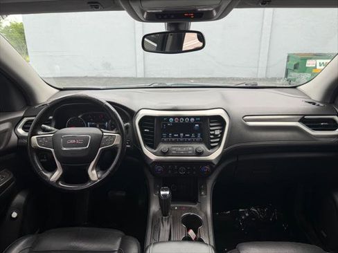 Used 2019 GMC Acadia SLT FWD image 17