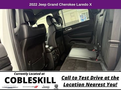 Used 2022 Jeep Grand Cherokee Laredo AWD/4WD image 18
