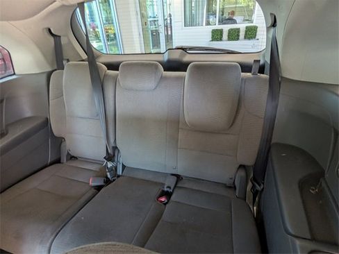 Used 2012 Honda Odyssey EX image 10