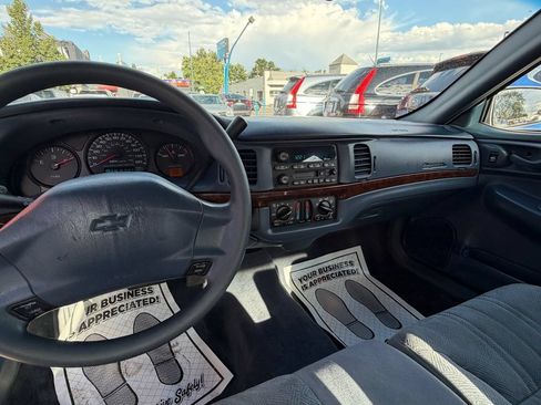 Used 2003 Chevrolet Impala FWD image 8