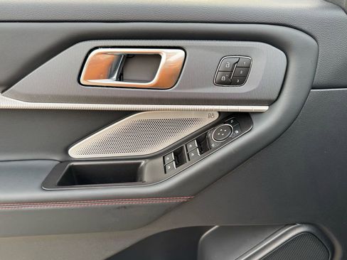 New 2026 Ford Explorer ST image 9