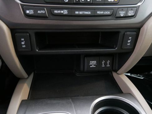 Used 2016 Honda Pilot EX-L image 19