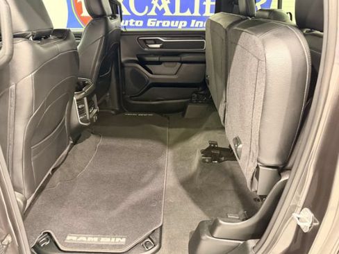 Used 2020 RAM 1500 Big Horn AWD/4WD image 34