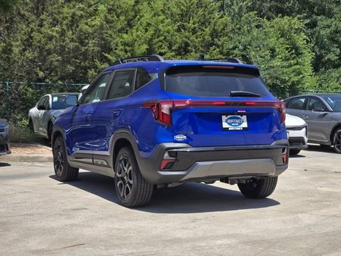 New 2025 Kia Seltos X-Line image 3