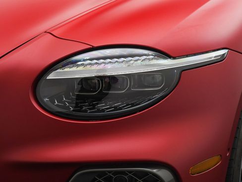 Used 2025 Bentley Continental GT Speed image 30