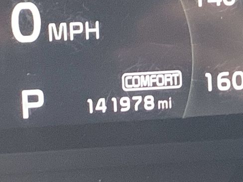 Used 2019 Kia Sorento SX w/ SX Touring Package FWD image 25