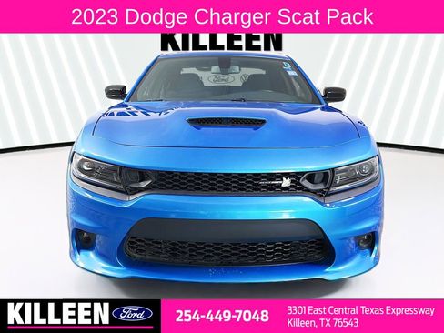 Used 2023 Dodge Charger Scat Pack w/ Navigation & Travel Group image 2