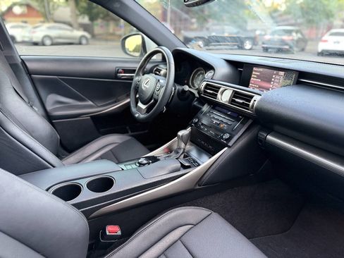 Used 2014 Lexus IS 350 w/ F Sport Package RWD image 10