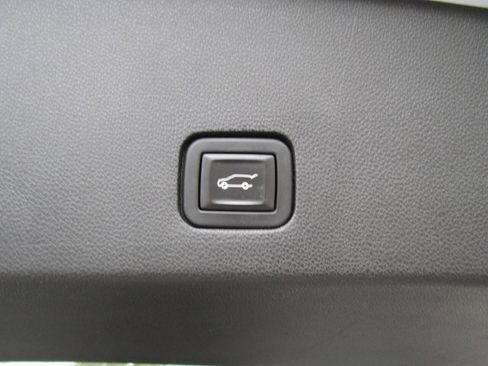 Used 2020 Cadillac XT6 Sport AWD/4WD image 24