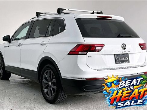 Used 2022 Volkswagen Tiguan SE FWD image 15