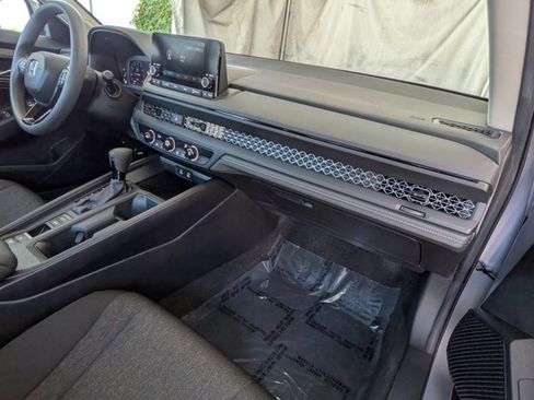 Used 2024 Honda Accord LX image 21