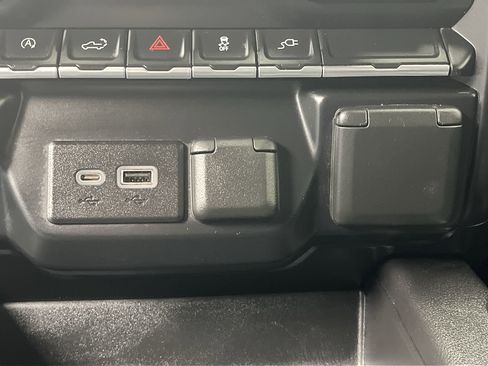 Certified 2021 Chevrolet Silverado 1500 RST w/ All Star Edition Plus image 24