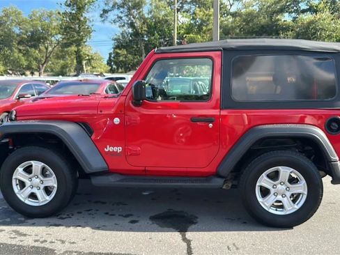 Used 2019 Jeep Wrangler Sport AWD/4WD image 13