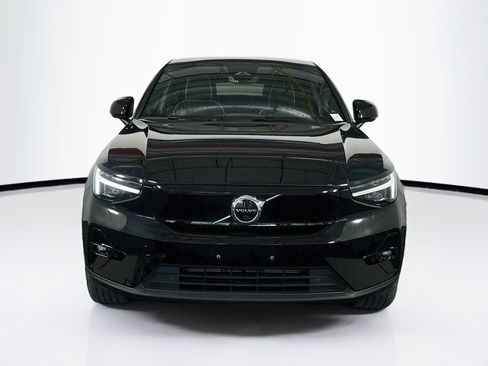 Used 2023 Volvo C40 P8 Recharge Ultimate AWD/4WD image 2