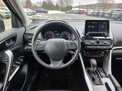 Used 2023 Mitsubishi Eclipse Cross LE image 19
