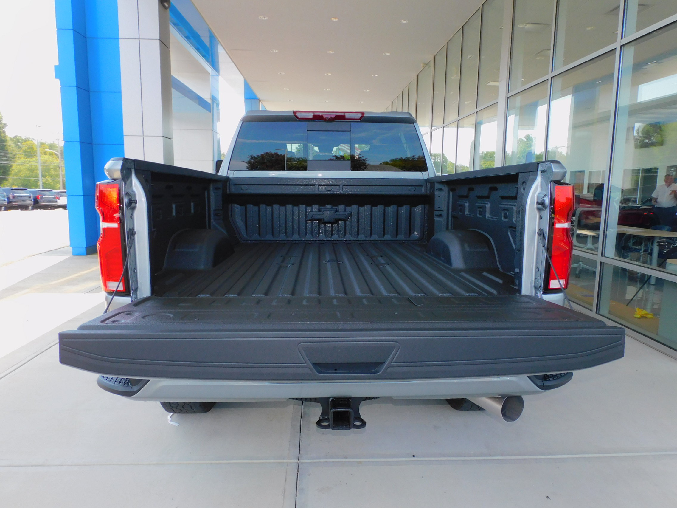 New 2026 Chevrolet Silverado 2500 High Country w/ High Country Premium Package AWD/4WD image 15