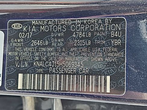 Used 2017 Kia Cadenza Limited FWD image 38