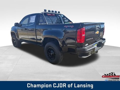 Used 2020 Chevrolet Colorado W/T w/ WT Convenience Package image 3