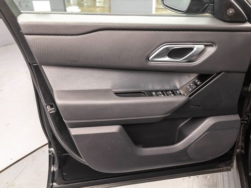 Used 2022 Land Rover Range Rover Velar R-Dynamic S AWD/4WD image 29