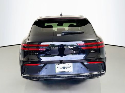 New 2026 Genesis GV70 2.5T Advanced image 6
