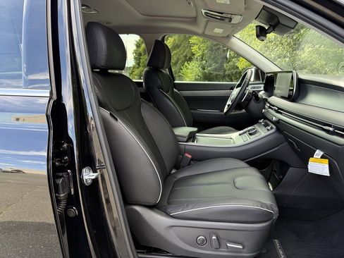 Used 2025 Hyundai Palisade SEL image 23