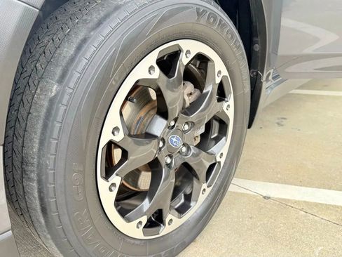 Used 2021 Subaru Crosstrek 2.0i Premium w/ Moonroof Package image 29