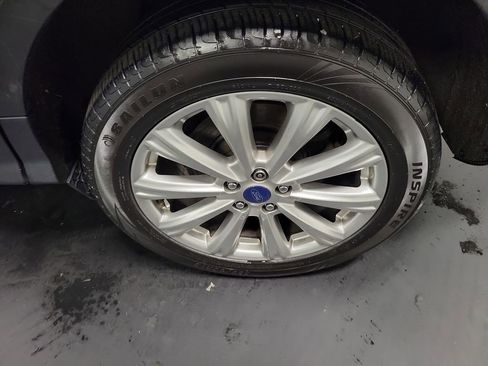 Used 2017 Ford Escape Titanium w/ Equipment Group 301A image 11