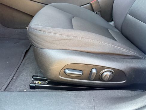 Used 2024 Chevrolet Malibu LT FWD image 14