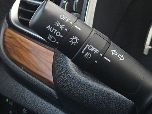 Used 2019 Honda CR-V EX image 29